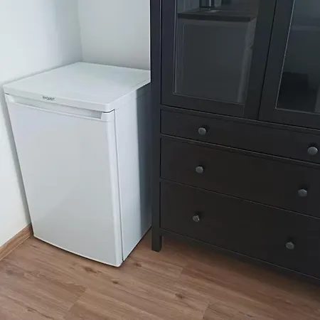 New Modern Studio In 3 아파트 *